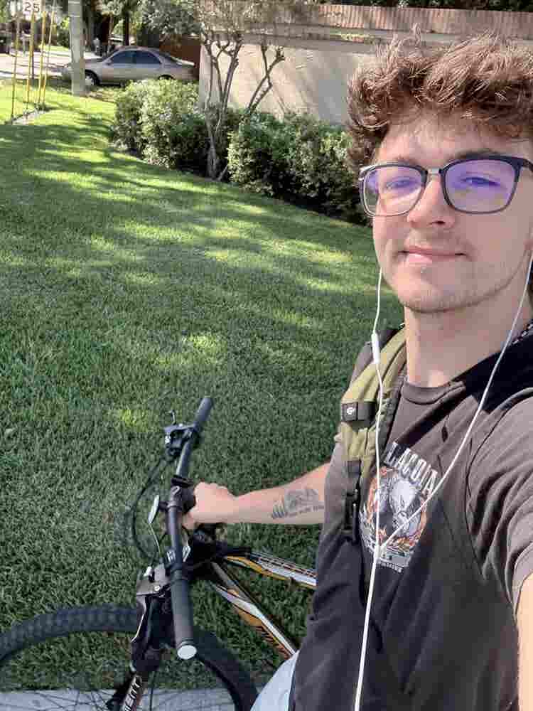 Looking for a roommate!