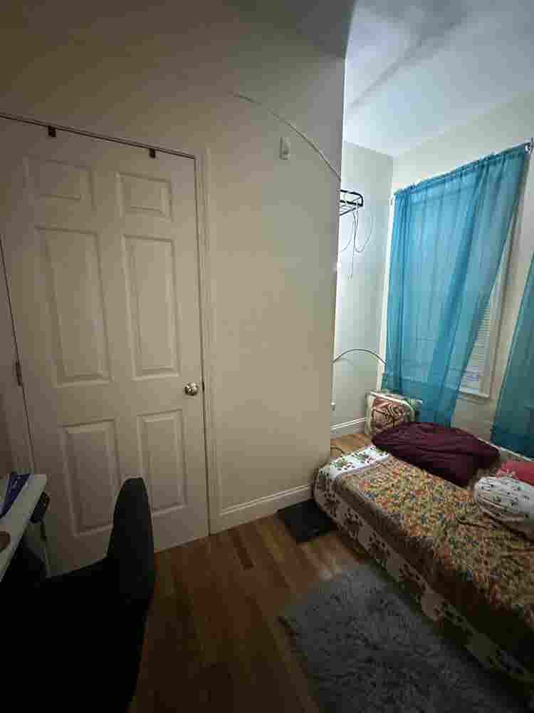 Single Private Room for Rent