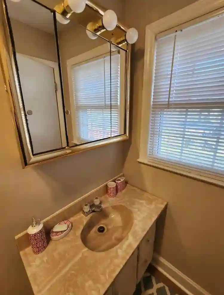 4 BR in Winston-Salem