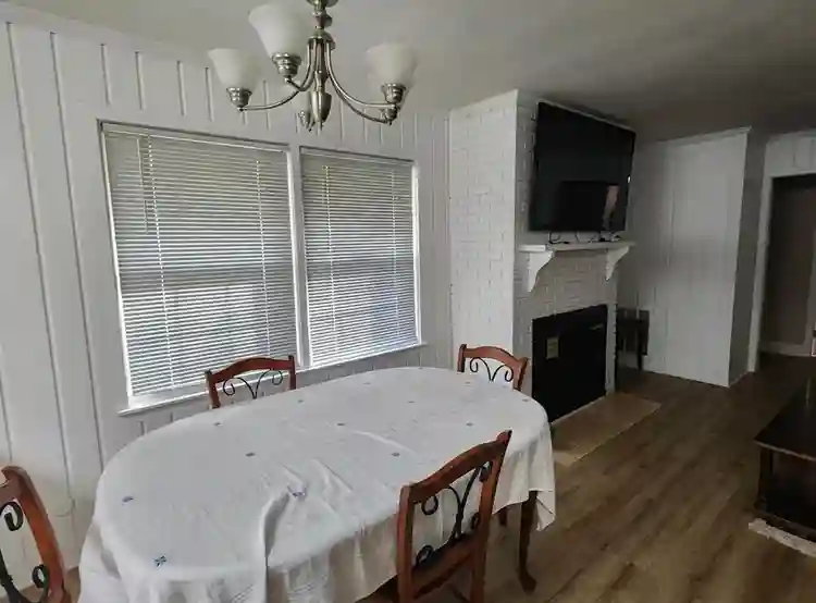 4 BR in Winston-Salem