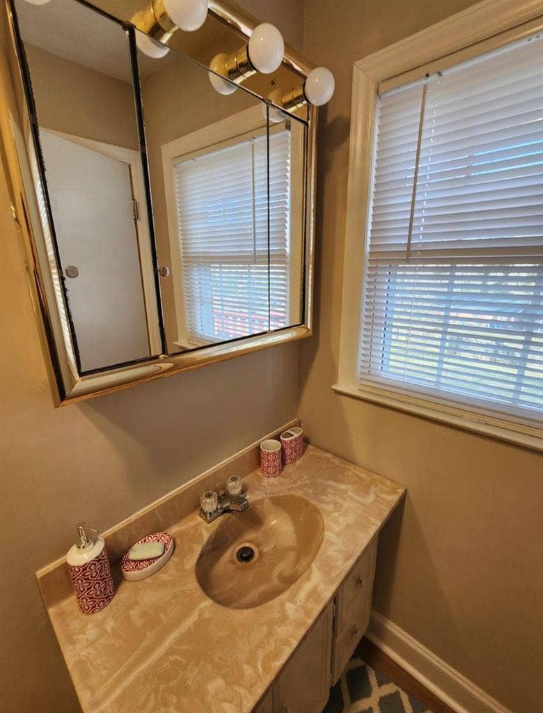 4 BR in Winston-Salem