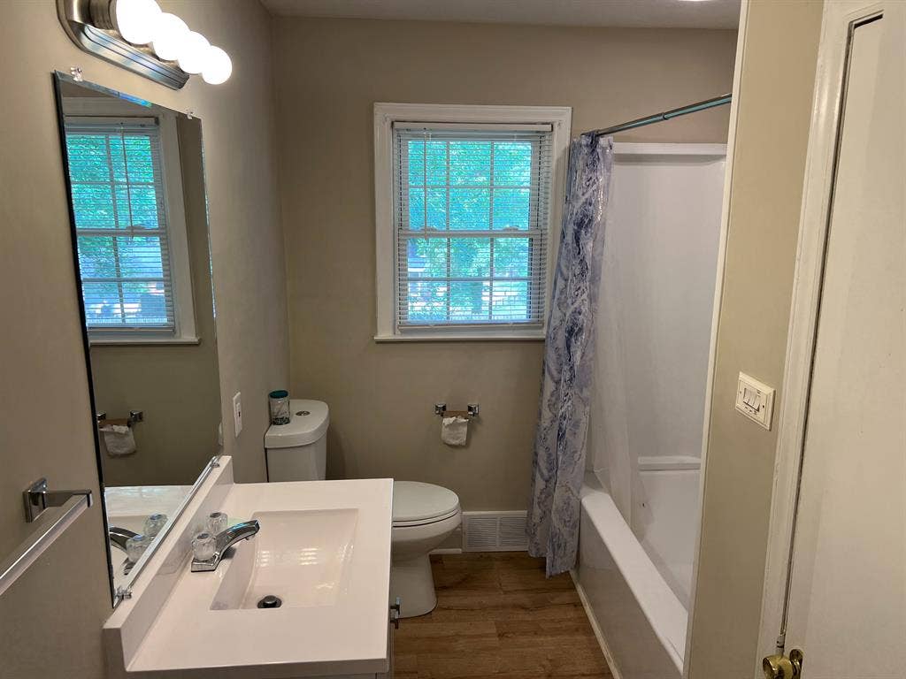 4 BR in Winston-Salem