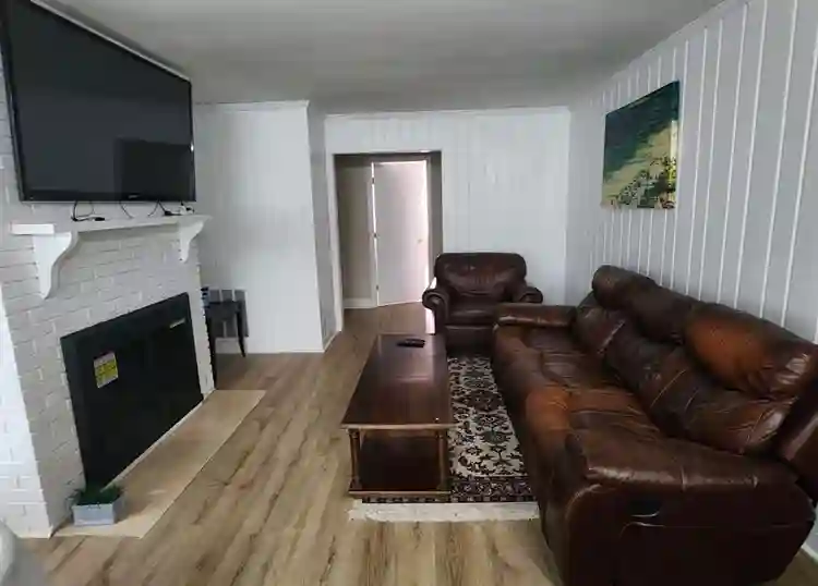 4 BR in Winston-Salem