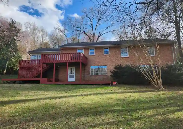 4 BR in Winston-Salem
