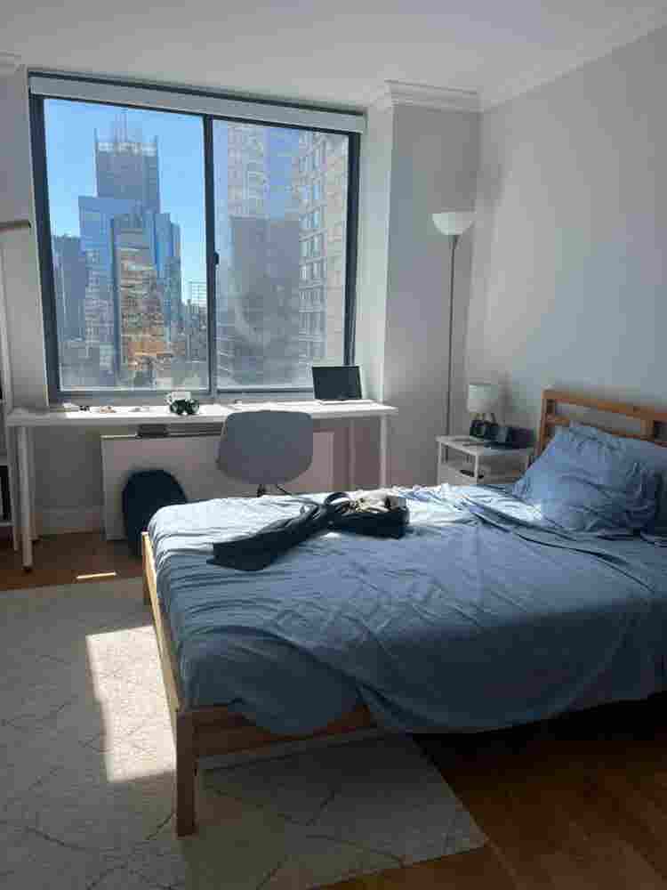 ✨Spacious TRUE Bedroom in Midtown✨