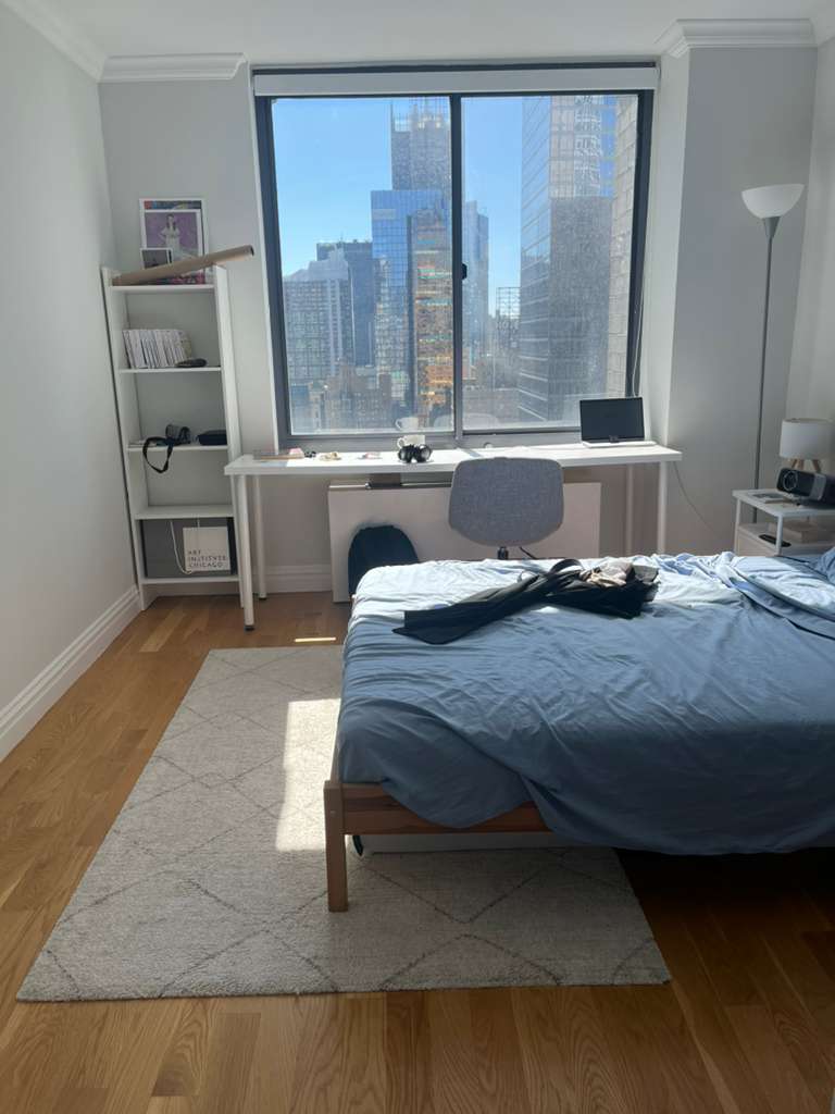 ✨Spacious TRUE Bedroom in Midtown✨