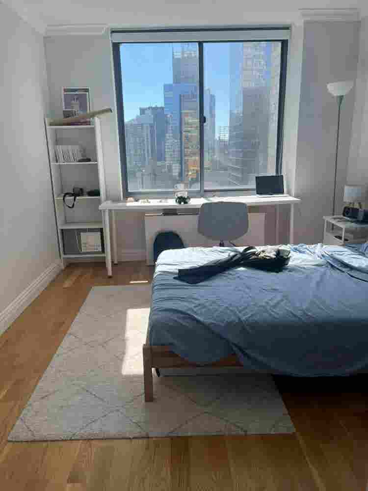 ✨Spacious TRUE Bedroom in Midtown✨