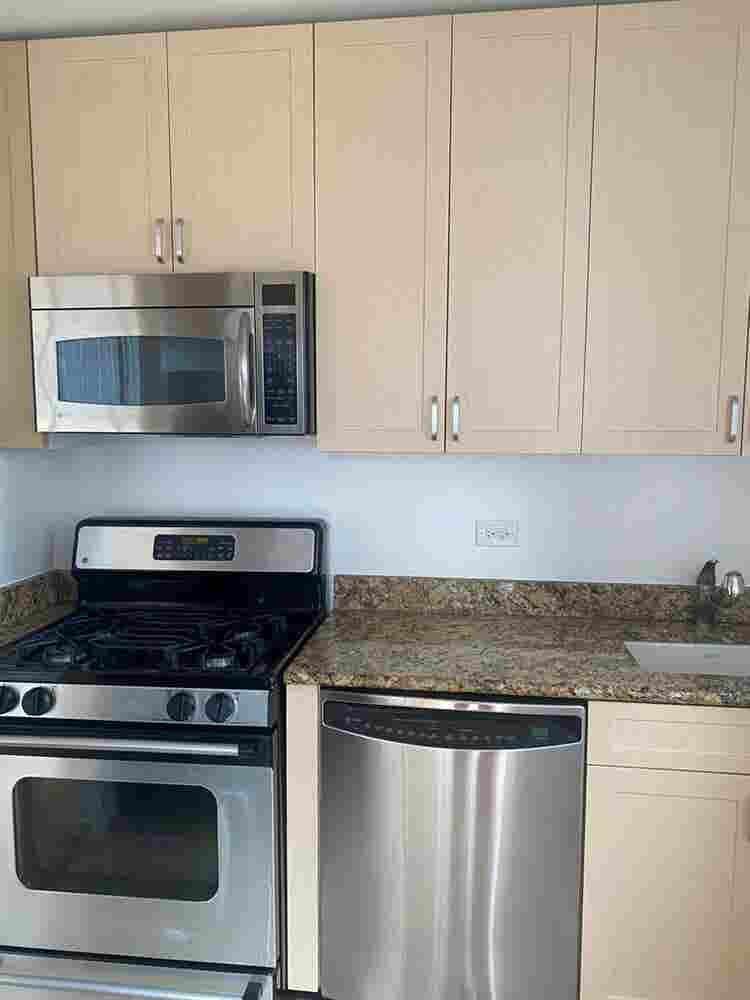 ✨Spacious TRUE Bedroom in Midtown✨