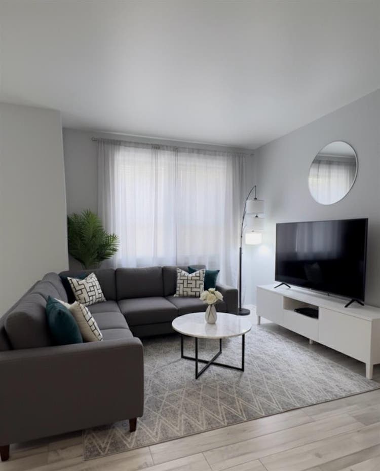 1 Bedroom Apt by New Brunswick NJT
