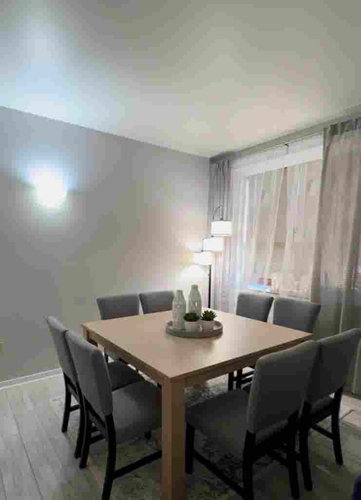 1 Bedroom Apt by New Brunswick NJT
