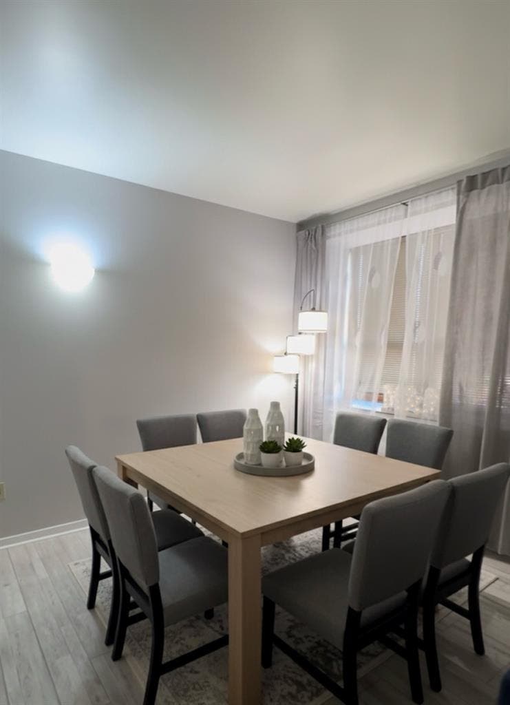 1 Bedroom Apt by New Brunswick NJT