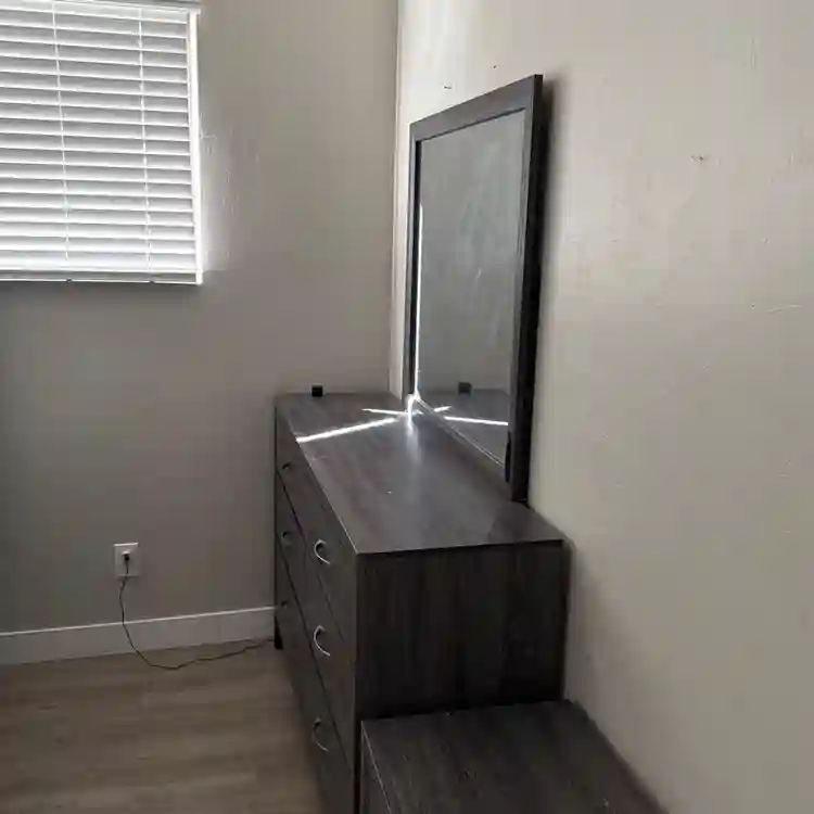 Furnished room for rent