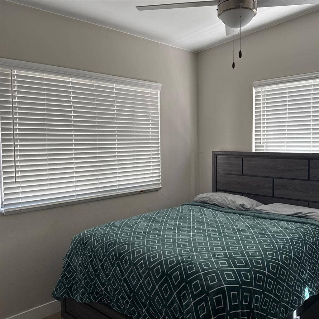 Furnished room for rent