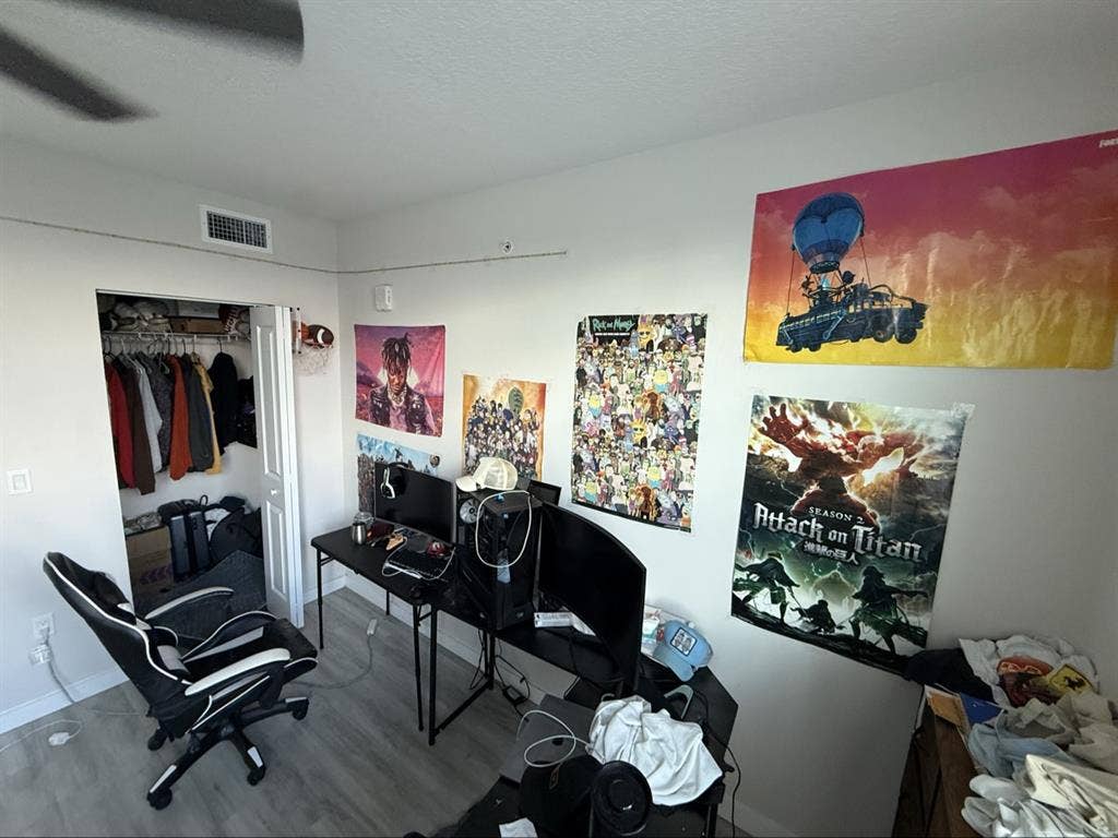 Spacious Room with Private Bath