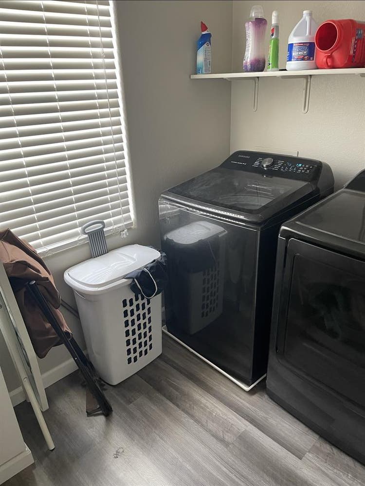 Looking for an awesome roommate