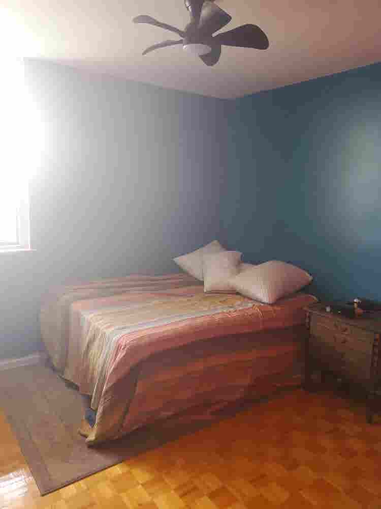 PRIVATE ROOM SHARED APT MALE ONLY