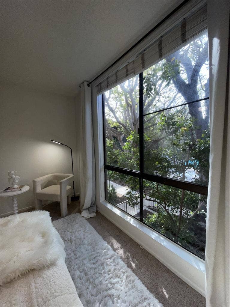 Waterfront Luxury in Marina del Rey