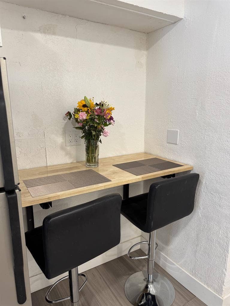 Central Phoenix Furnished Room!