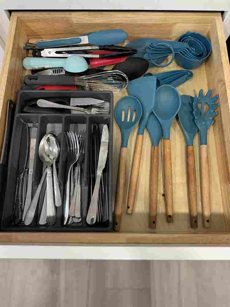 Central Phoenix Furnished Room!