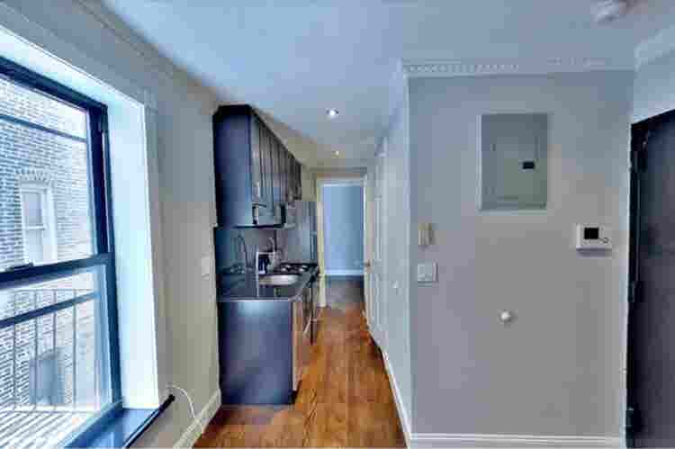 Bright & Modern 1-Bed w/ W/D