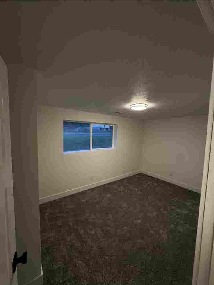 Basement apartment for rent!