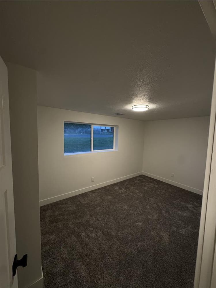 Basement apartment for rent!