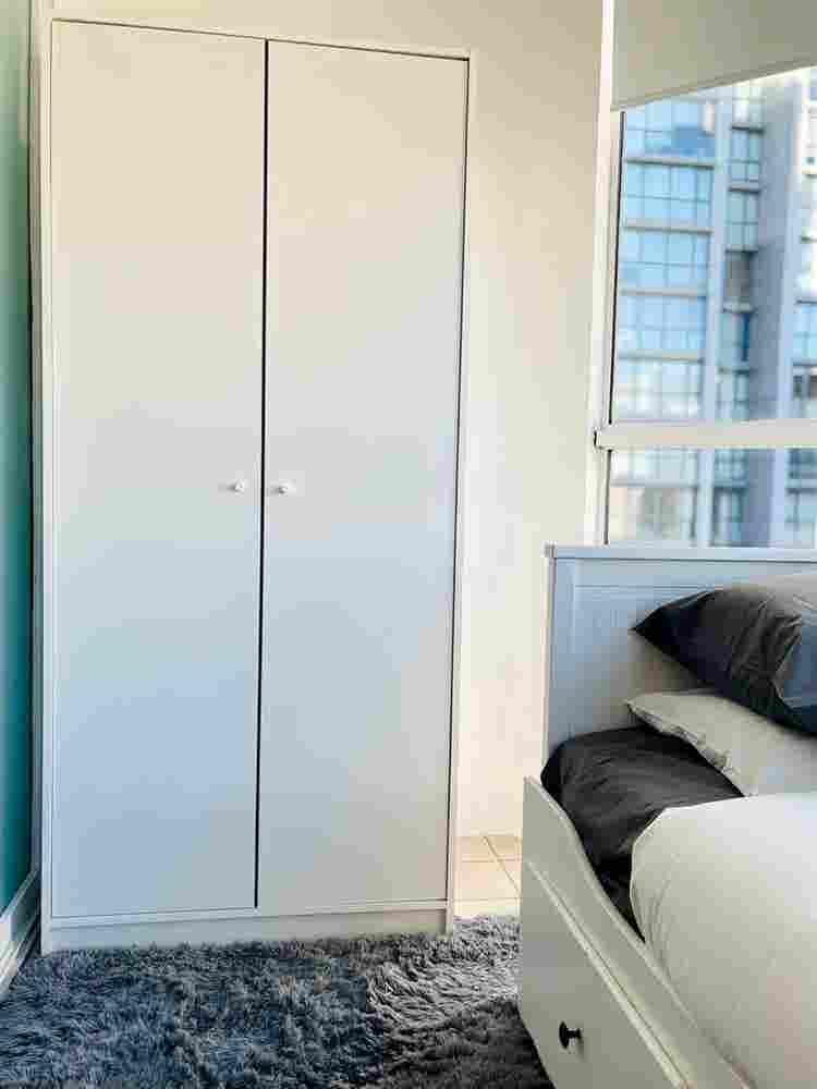 Downtown, Furnished Room.