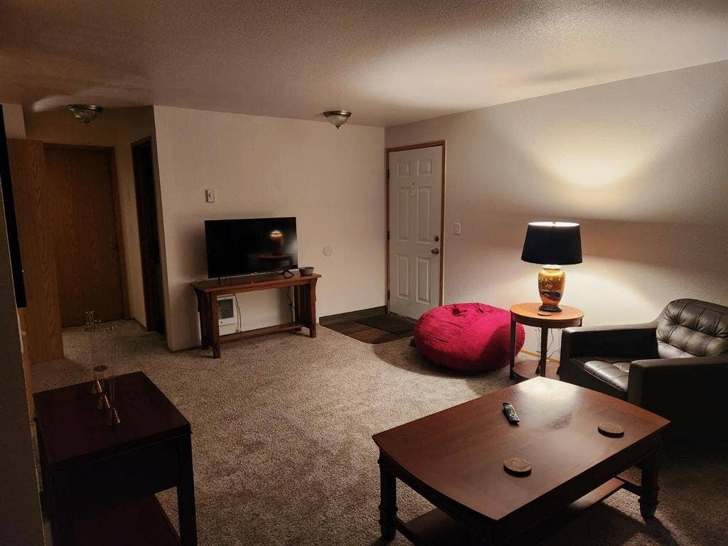 Room for rent in West Salem