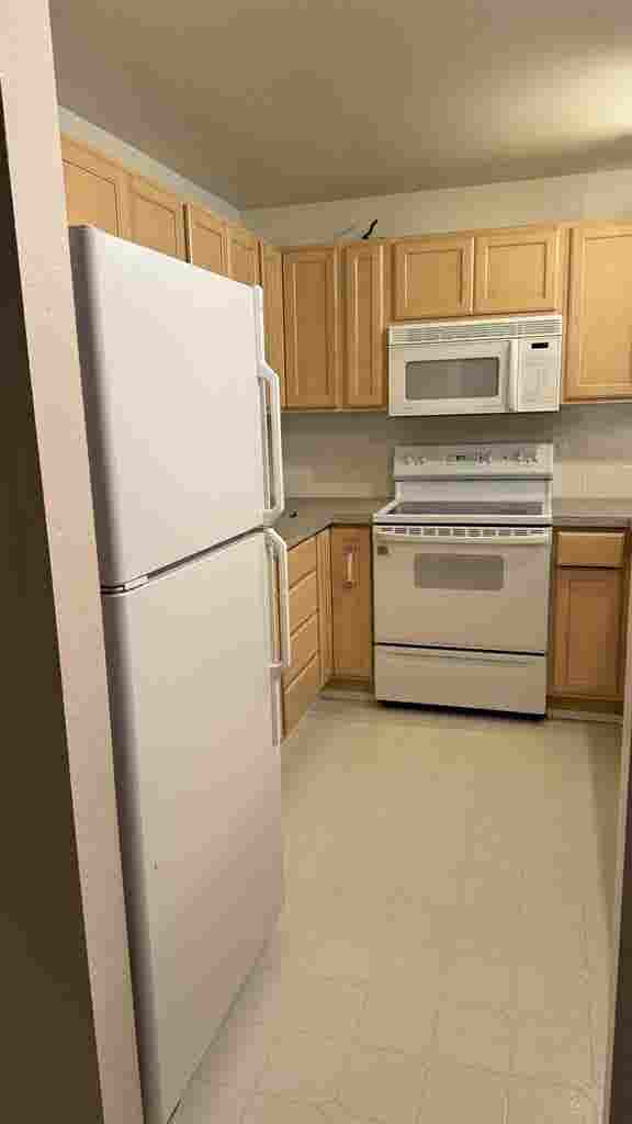Subletting b apartment