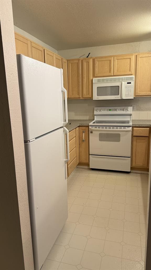 Subletting b apartment
