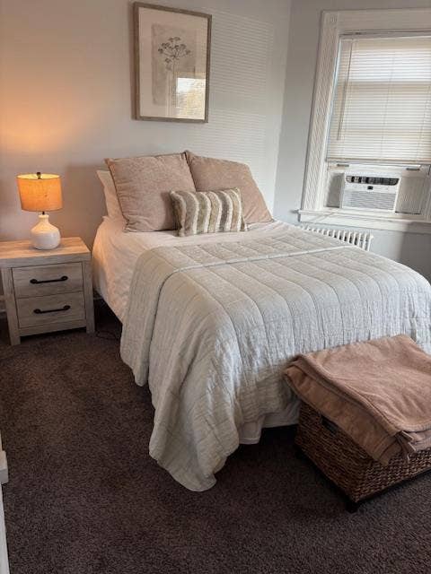HUGE FURNISHED BR AVAIL IN 2 BR APT