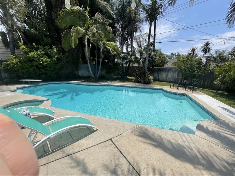 OC LARGE PRIVATE BEDROOM FURNISHED!