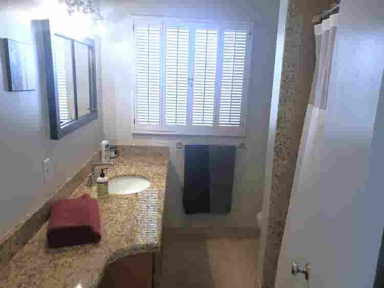Private room for rent