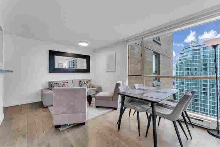 Downtown, Furnished Room