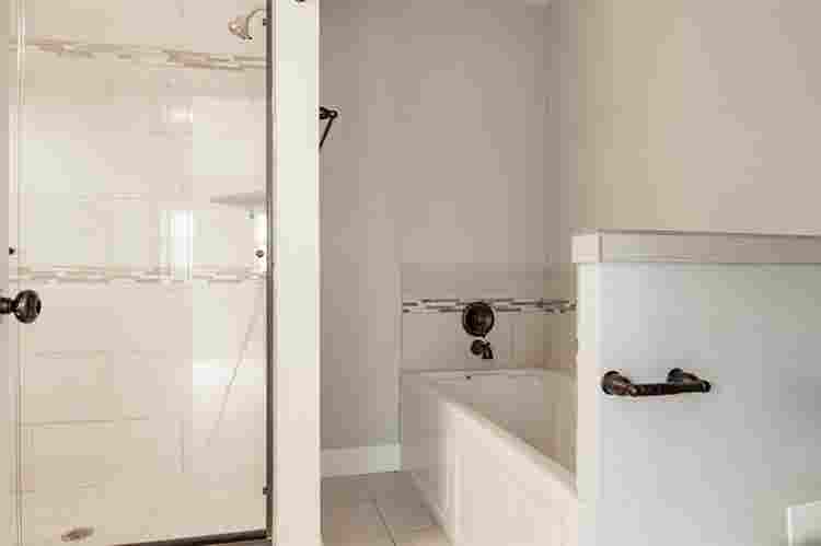 4 BR in Denver