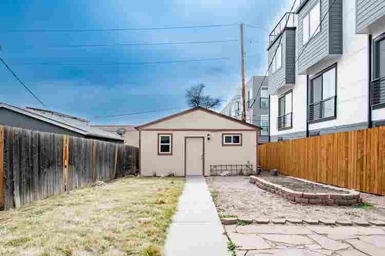 4 BR in Denver