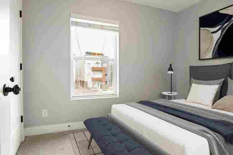 4 BR in Denver