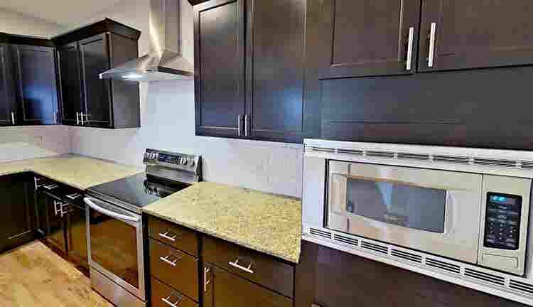 4 BR in Denver
