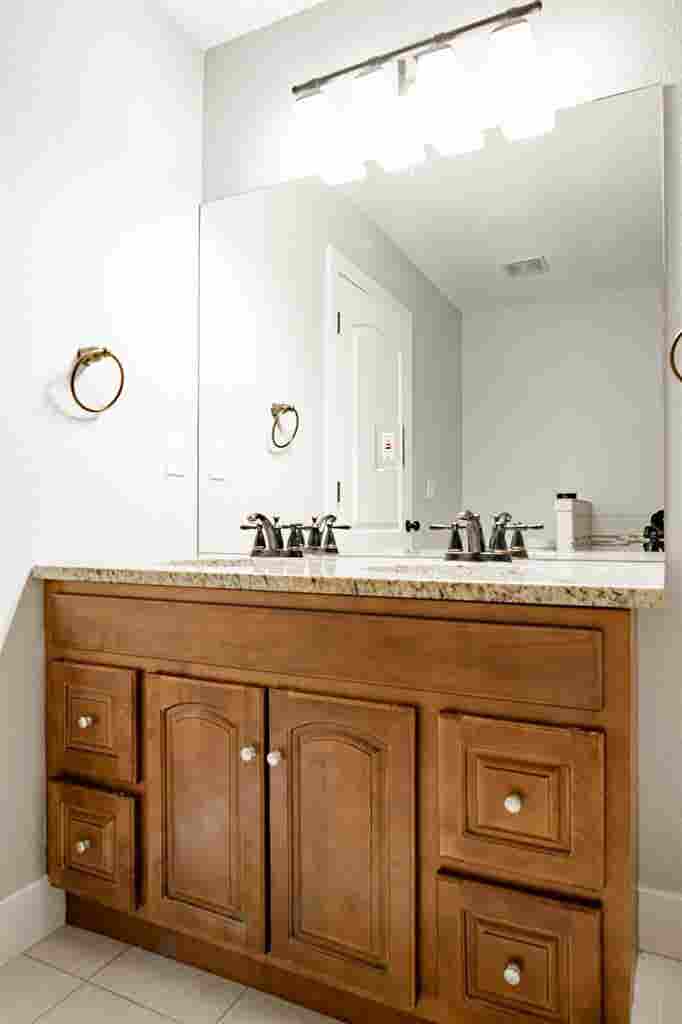 4 BR in Denver