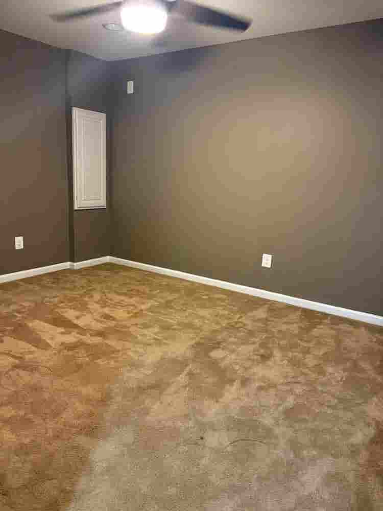 Room for Rent with Shared Bathroom