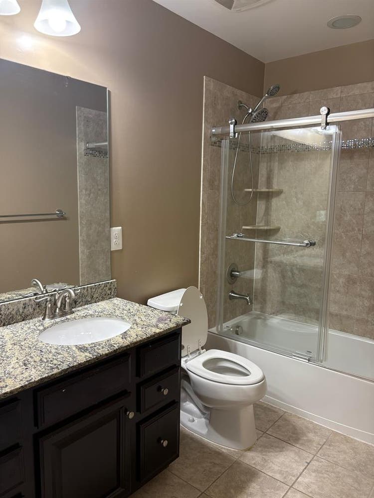 Top Floor Room for Rent