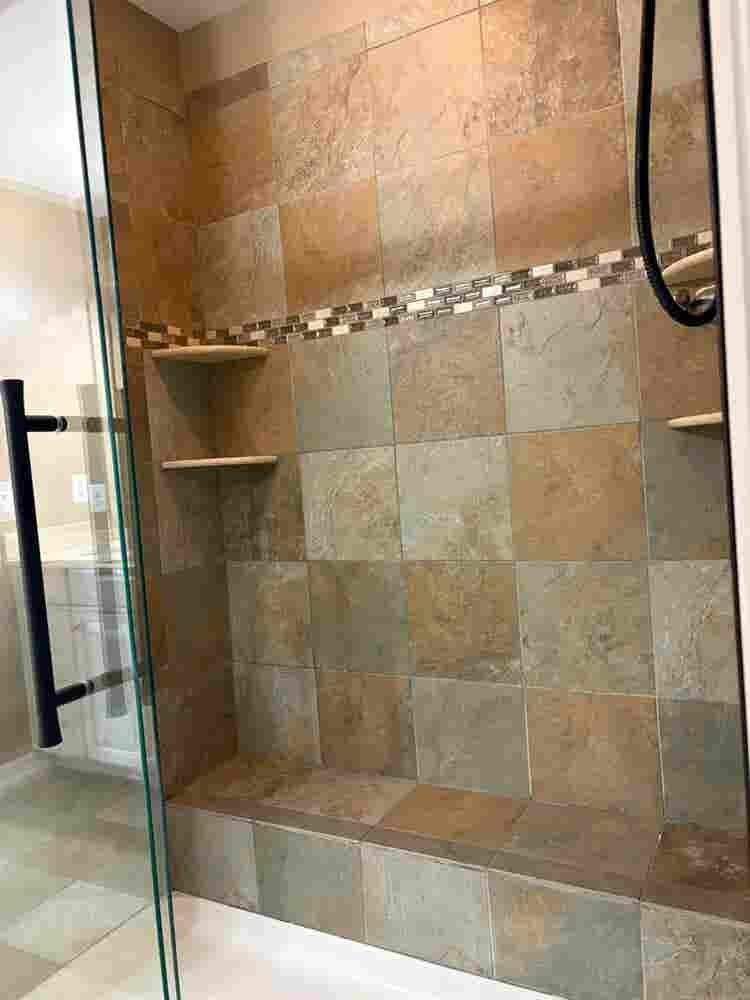 Master Bedroom w/ Private Bathroom