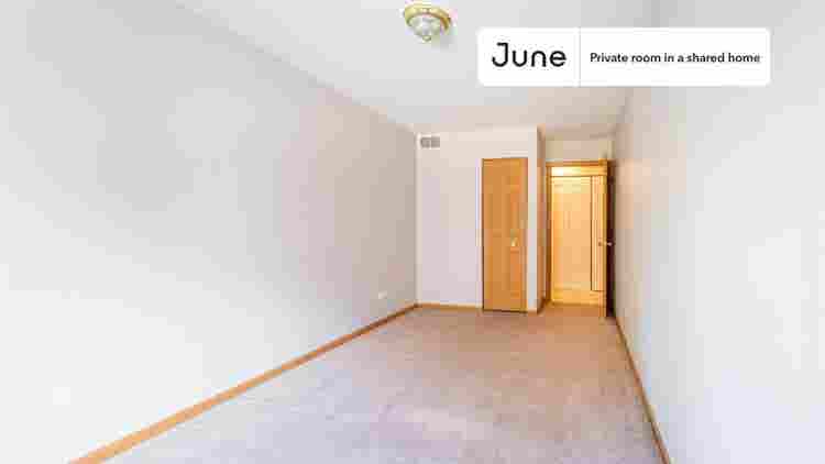 4 BR in Chicago