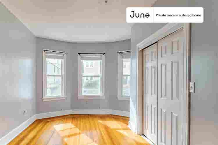 3 BR in Boston