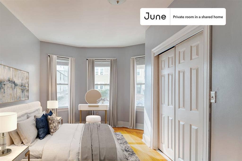 3 BR in Boston