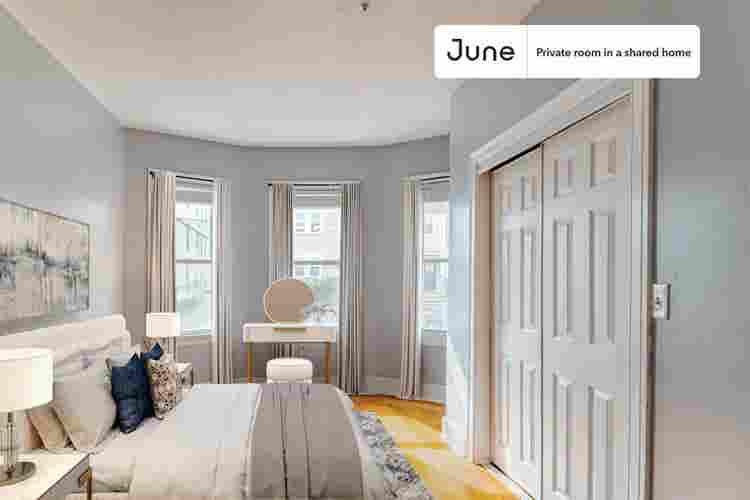 3 BR in Boston