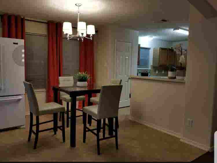 Near IAH, room for rent