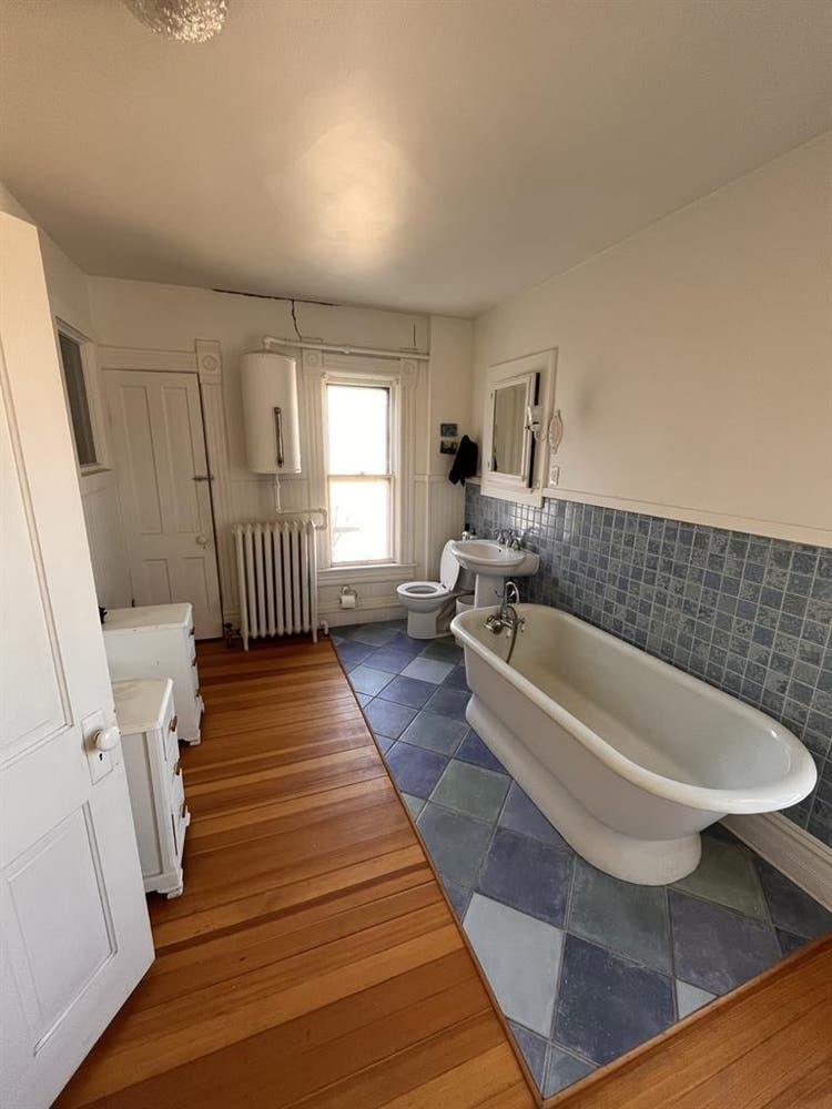 3 Rooms for rent