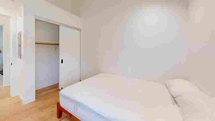 1 BR in Los Angeles