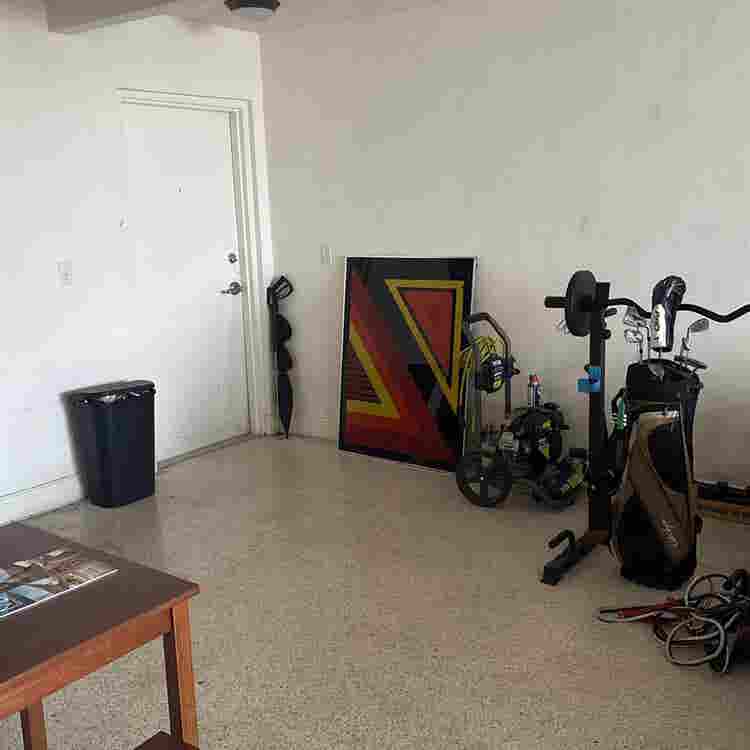 Large 1 bedroom in North beach